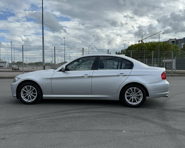 Серый БМВ 3 Серия, объемом двигателя 2 л и пробегом 247 тыс. км за 10590 $, фото 9 на Automoto.ua