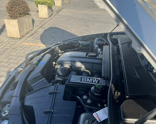 Серый БМВ 3 Серия, объемом двигателя 2.5 л и пробегом 176 тыс. км за 9100 $, фото 35 на Automoto.ua