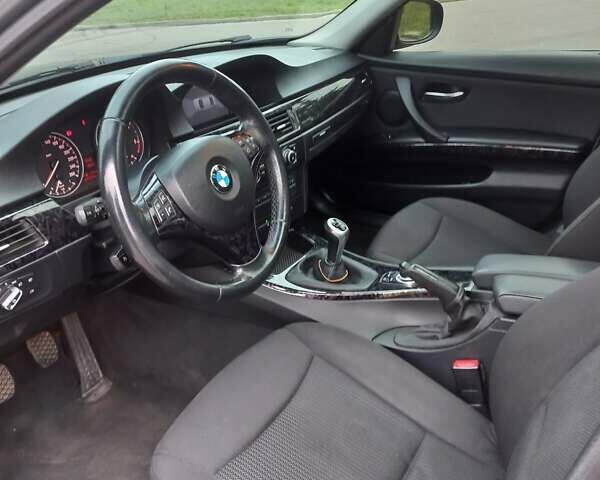 Серый БМВ 3 Серия, объемом двигателя 2 л и пробегом 269 тыс. км за 8999 $, фото 14 на Automoto.ua