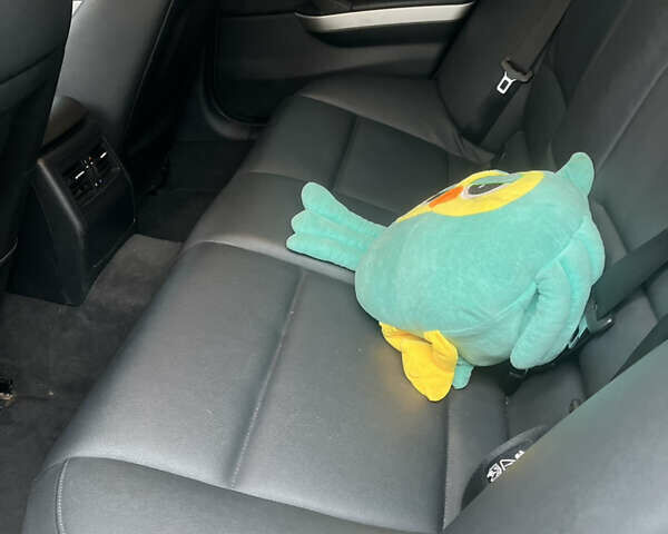 Серый БМВ 3 Серия, объемом двигателя 2.5 л и пробегом 176 тыс. км за 9100 $, фото 9 на Automoto.ua