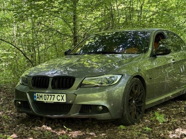 Серый БМВ 3 Серия, объемом двигателя 3 л и пробегом 3 тыс. км за 35000 $, фото 21 на Automoto.ua