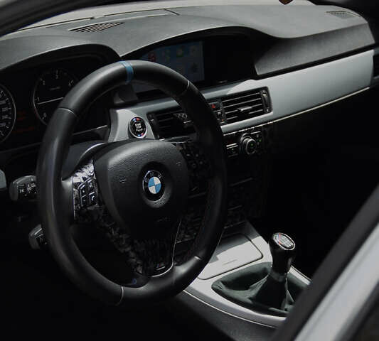 Серый БМВ 3 Серия, объемом двигателя 2 л и пробегом 252 тыс. км за 12700 $, фото 17 на Automoto.ua