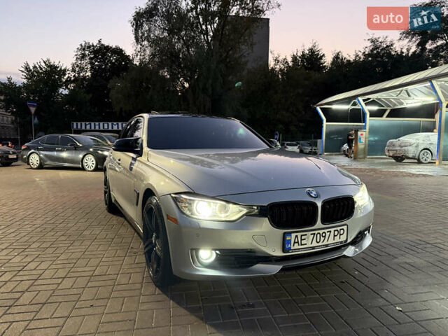 Серый БМВ 3 Серия, объемом двигателя 2 л и пробегом 214 тыс. км за 15500 $, фото 3 на Automoto.ua