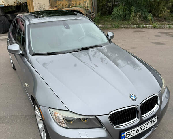 Серый БМВ 3 Серия, объемом двигателя 3 л и пробегом 220 тыс. км за 9300 $, фото 24 на Automoto.ua