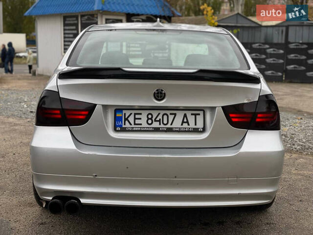 Серый БМВ 3 Серия, объемом двигателя 3 л и пробегом 227 тыс. км за 7999 $, фото 8 на Automoto.ua