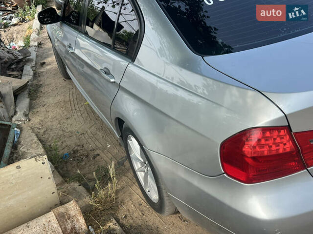 Сірий БМВ 3 Серія, об'ємом двигуна 2 л та пробігом 180 тис. км за 10000 $, фото 9 на Automoto.ua