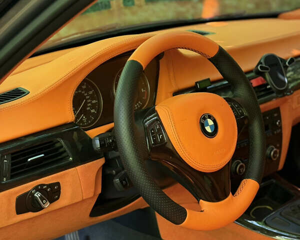 Сірий БМВ 3 Серія, об'ємом двигуна 3 л та пробігом 291 тис. км за 35000 $, фото 8 на Automoto.ua