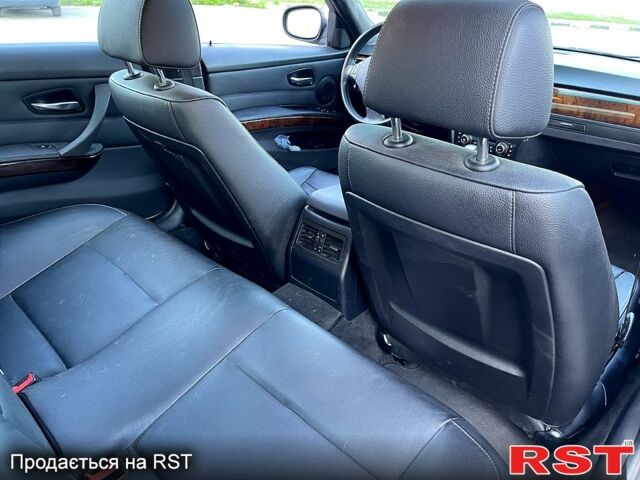 Серый БМВ 3 Серия, объемом двигателя 3 л и пробегом 214 тыс. км за 9500 $, фото 7 на Automoto.ua