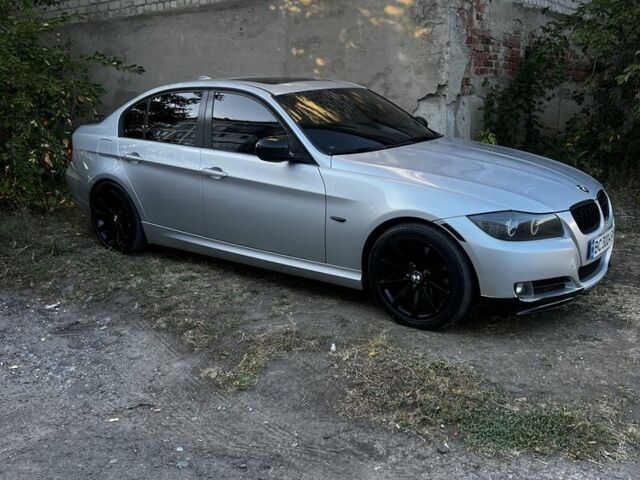 Сірий БМВ 3 Серія, об'ємом двигуна 3 л та пробігом 245 тис. км за 8000 $, фото 7 на Automoto.ua