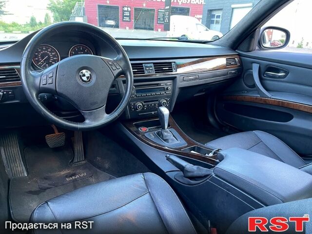 Серый БМВ 3 Серия, объемом двигателя 3 л и пробегом 214 тыс. км за 9500 $, фото 5 на Automoto.ua