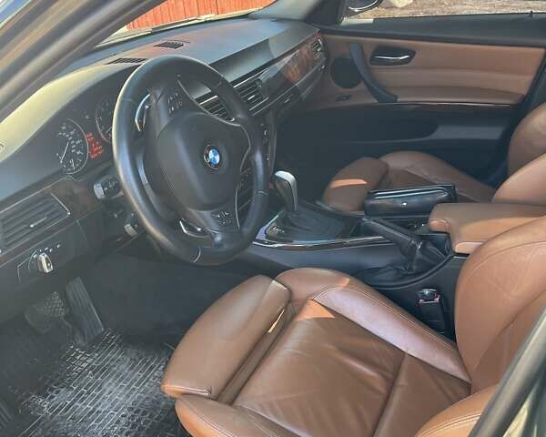 Серый БМВ 3 Серия, объемом двигателя 2.98 л и пробегом 197 тыс. км за 12200 $, фото 1 на Automoto.ua