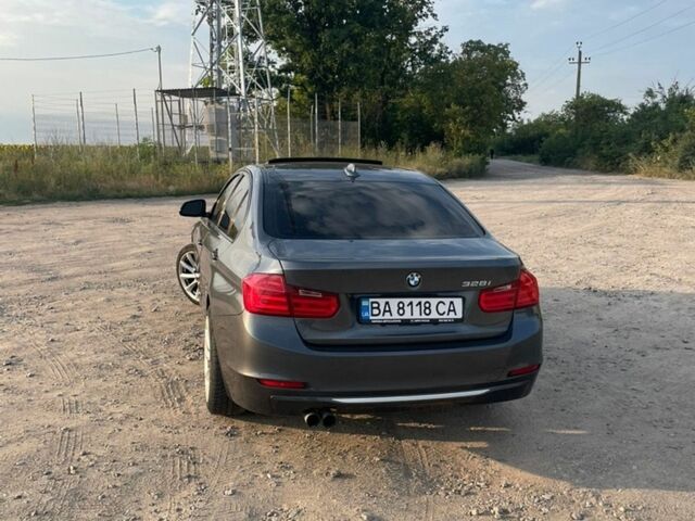 Сірий БМВ 3 Серія, об'ємом двигуна 2 л та пробігом 350 тис. км за 12500 $, фото 6 на Automoto.ua