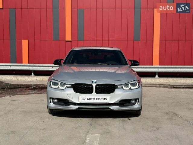 Сірий БМВ 3 Серія, об'ємом двигуна 2 л та пробігом 202 тис. км за 11490 $, фото 2 на Automoto.ua