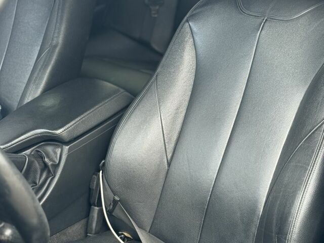 Сірий БМВ 3 Серія, об'ємом двигуна 2 л та пробігом 329 тис. км за 11000 $, фото 8 на Automoto.ua