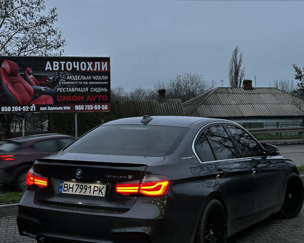 Серый БМВ 3 Серия, объемом двигателя 2.98 л и пробегом 265 тыс. км за 17000 $, фото 11 на Automoto.ua