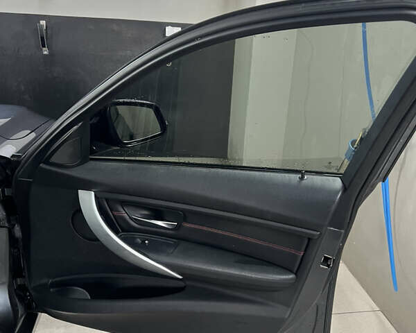 Сірий БМВ 3 Серія, об'ємом двигуна 2 л та пробігом 148 тис. км за 10800 $, фото 10 на Automoto.ua