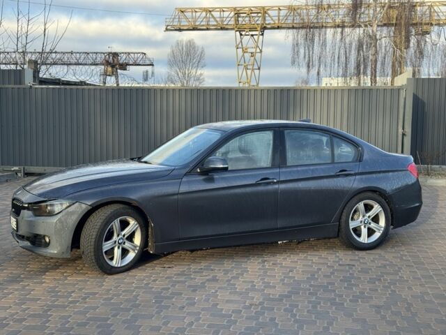 Серый БМВ 3 Серия, объемом двигателя 2 л и пробегом 119 тыс. км за 8800 $, фото 2 на Automoto.ua