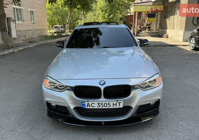 Сірий БМВ 3 Серія, об'ємом двигуна 2 л та пробігом 300 тис. км за 13500 $, фото 1 на Automoto.ua
