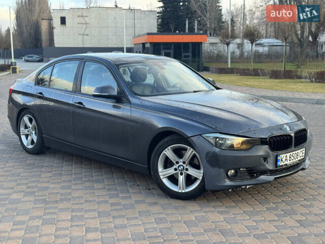 Сірий БМВ 3 Серія, об'ємом двигуна 2 л та пробігом 119 тис. км за 8800 $, фото 10 на Automoto.ua