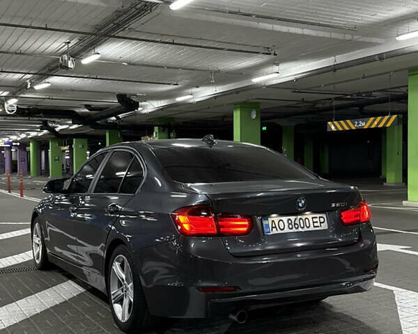 БМВ 3 Серия 2012 в Киеве на Automoto.ua Серый БМВ 3 Серия, объемом двигателя 2 л и пробегом 150 тыс. км за 11650 $, фото 7 на Automoto.ua