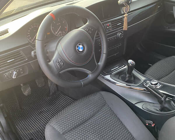 Серый БМВ 3 Серия, объемом двигателя 2 л и пробегом 320 тыс. км за 10700 $, фото 10 на Automoto.ua