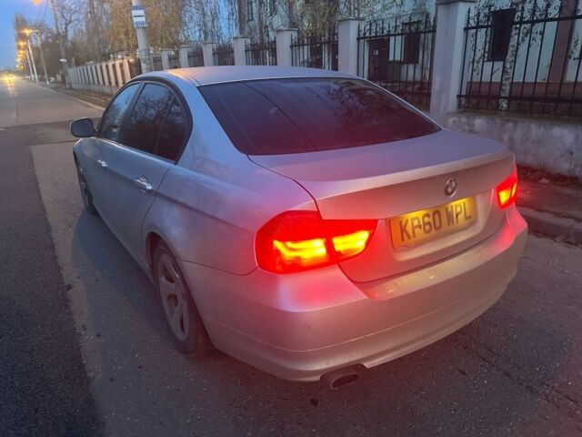 Сірий БМВ 3 Серія, об'ємом двигуна 2 л та пробігом 167 тис. км за 4064 $, фото 4 на Automoto.ua