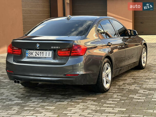 Сірий БМВ 3 Серія, об'ємом двигуна 2 л та пробігом 280 тис. км за 10550 $, фото 8 на Automoto.ua