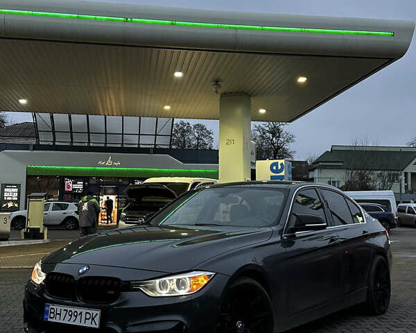 Серый БМВ 3 Серия, объемом двигателя 2.98 л и пробегом 265 тыс. км за 17000 $, фото 5 на Automoto.ua