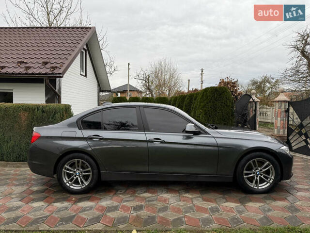 БМВ 3 Серия 2012 в Коломые на Automoto.ua Серый БМВ 3 Серия, объемом двигателя 2 л и пробегом 298 тыс. км за 11350 $, фото 30 на Automoto.ua