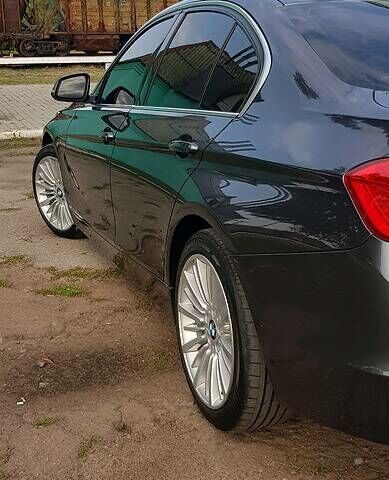 Сірий БМВ 3 Серія, об'ємом двигуна 2 л та пробігом 156 тис. км за 15000 $, фото 11 на Automoto.ua