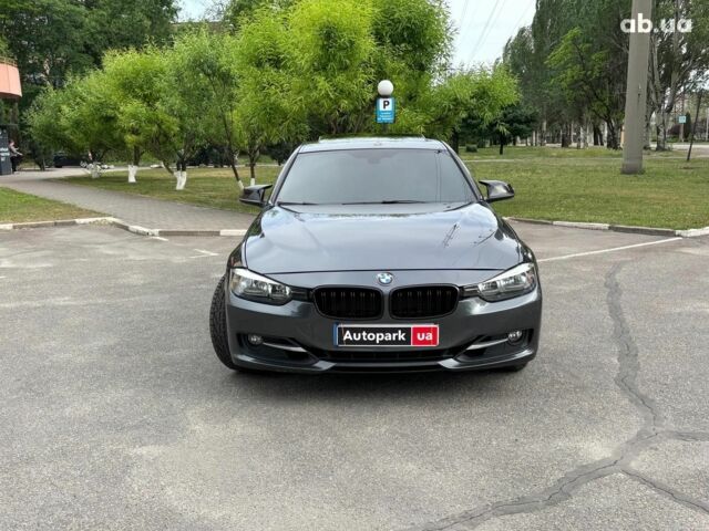 Сірий БМВ 3 Серія, об'ємом двигуна 2 л та пробігом 210 тис. км за 13390 $, фото 7 на Automoto.ua