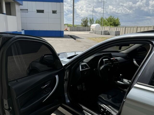 Серый БМВ 3 Серия, объемом двигателя 2 л и пробегом 300 тыс. км за 10500 $, фото 10 на Automoto.ua