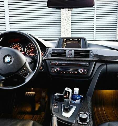 Сірий БМВ 3 Серія, об'ємом двигуна 2 л та пробігом 200 тис. км за 12800 $, фото 13 на Automoto.ua