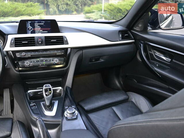 Серый БМВ 3 Серия, объемом двигателя 3 л и пробегом 207 тыс. км за 17600 $, фото 20 на Automoto.ua