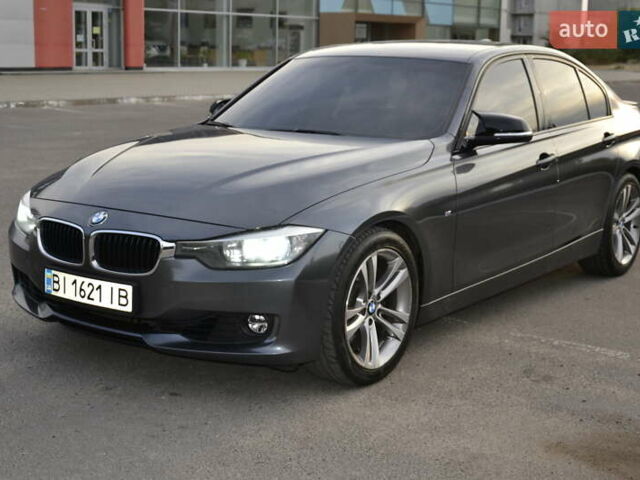 Серый БМВ 3 Серия, объемом двигателя 3 л и пробегом 207 тыс. км за 17600 $, фото 5 на Automoto.ua