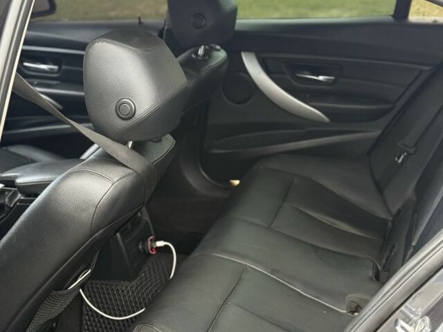 Сірий БМВ 3 Серія, об'ємом двигуна 2 л та пробігом 329 тис. км за 11000 $, фото 9 на Automoto.ua