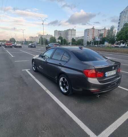 Серый БМВ 3 Серия, объемом двигателя 2 л и пробегом 180 тыс. км за 14000 $, фото 34 на Automoto.ua