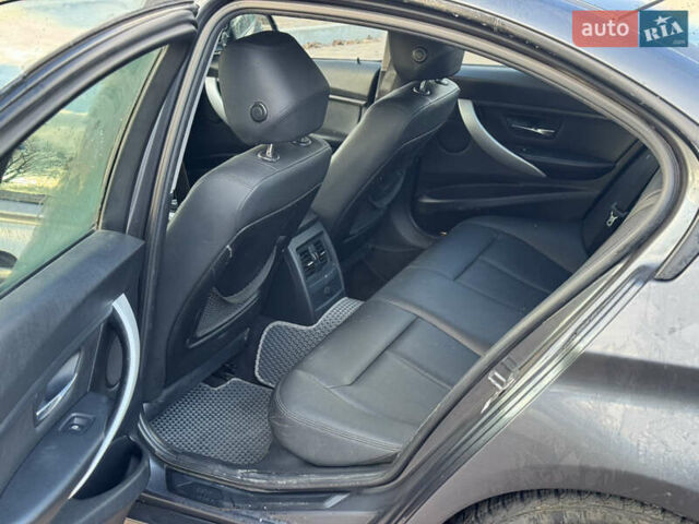 Сірий БМВ 3 Серія, об'ємом двигуна 2 л та пробігом 119 тис. км за 8800 $, фото 30 на Automoto.ua