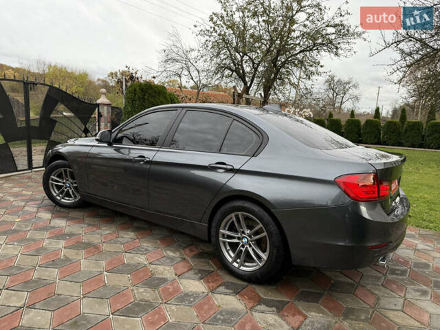 БМВ 3 Серия 2012 в Коломые на Automoto.ua Серый БМВ 3 Серия, объемом двигателя 2 л и пробегом 298 тыс. км за 11350 $, фото 5 на Automoto.ua