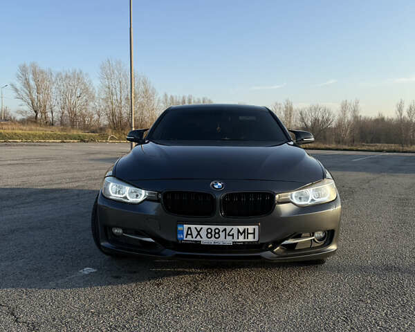 Серый БМВ 3 Серия, объемом двигателя 2 л и пробегом 140 тыс. км за 14000 $, фото 14 на Automoto.ua