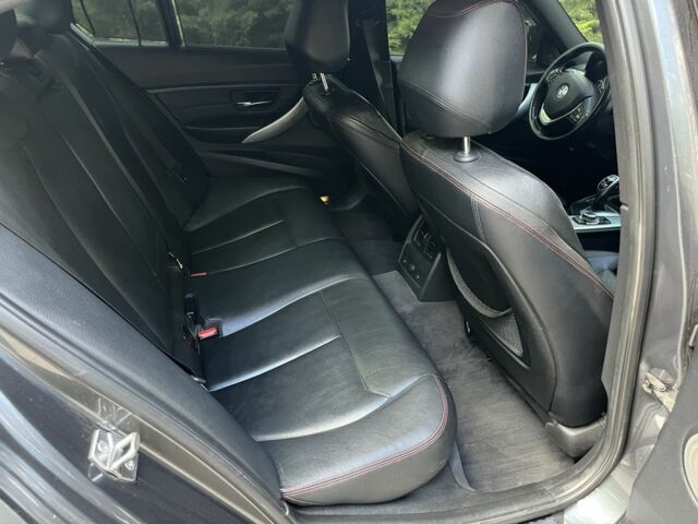 Серый БМВ 3 Серия, объемом двигателя 3 л и пробегом 195 тыс. км за 16200 $, фото 9 на Automoto.ua