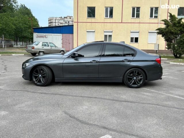 Сірий БМВ 3 Серія, об'ємом двигуна 2 л та пробігом 210 тис. км за 13390 $, фото 1 на Automoto.ua