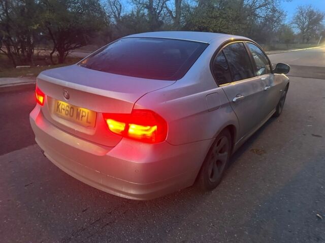 Сірий БМВ 3 Серія, об'ємом двигуна 2 л та пробігом 167 тис. км за 4064 $, фото 2 на Automoto.ua