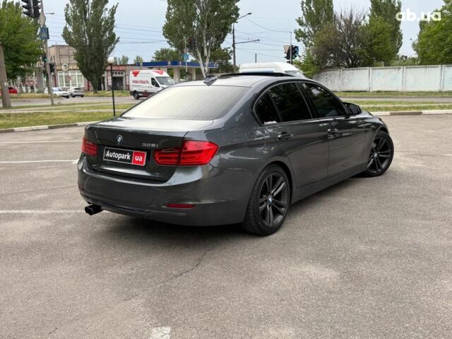 Сірий БМВ 3 Серія, об'ємом двигуна 2 л та пробігом 210 тис. км за 13390 $, фото 4 на Automoto.ua