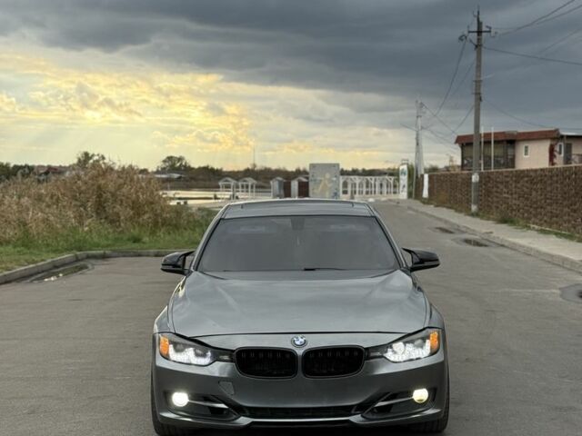 Сірий БМВ 3 Серія, об'ємом двигуна 2 л та пробігом 329 тис. км за 11000 $, фото 1 на Automoto.ua