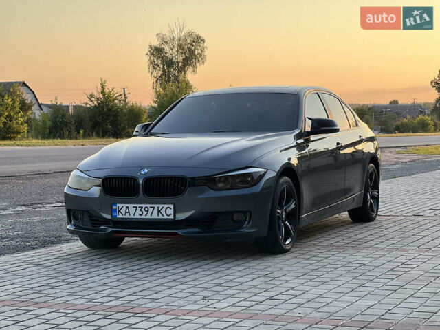 Сірий БМВ 3 Серія, об'ємом двигуна 2 л та пробігом 166 тис. км за 11500 $, фото 24 на Automoto.ua