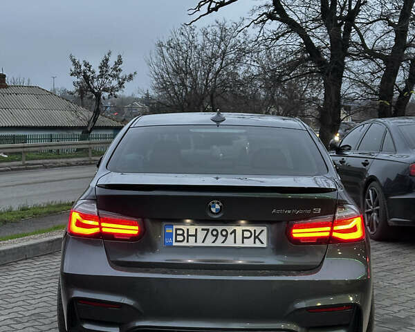 Серый БМВ 3 Серия, объемом двигателя 2.98 л и пробегом 265 тыс. км за 17000 $, фото 17 на Automoto.ua