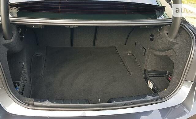 Сірий БМВ 3 Серія, об'ємом двигуна 2 л та пробігом 156 тис. км за 15000 $, фото 6 на Automoto.ua