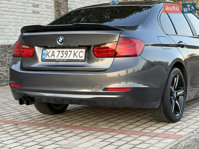 Сірий БМВ 3 Серія, об'ємом двигуна 2 л та пробігом 166 тис. км за 11500 $, фото 6 на Automoto.ua
