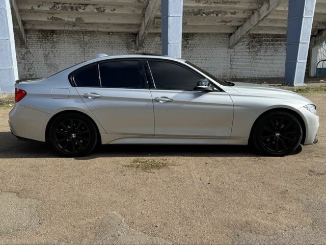 Серый БМВ 3 Серия, объемом двигателя 2 л и пробегом 290 тыс. км за 13000 $, фото 2 на Automoto.ua